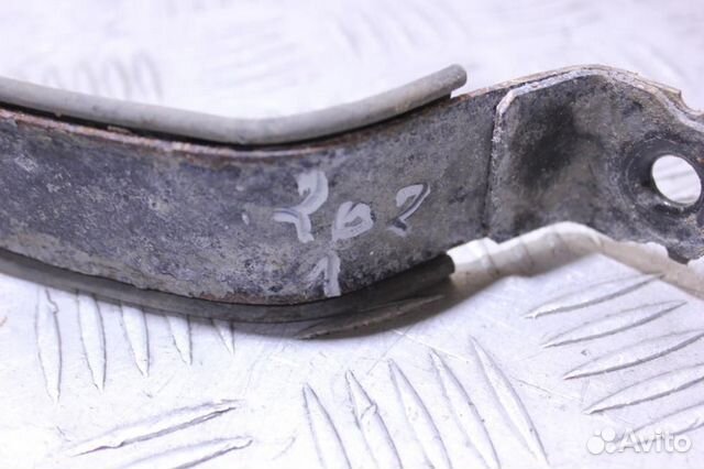 Крепление бензобака Opel Corsa C