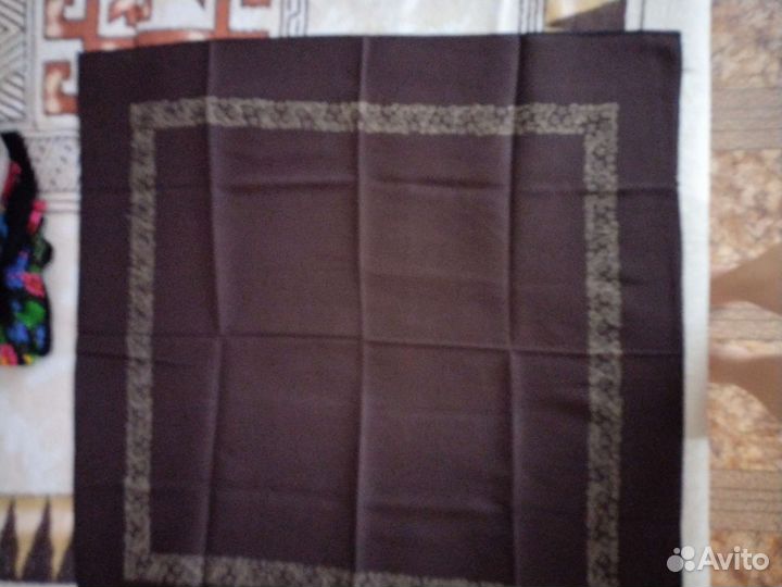 Платок шерстяной