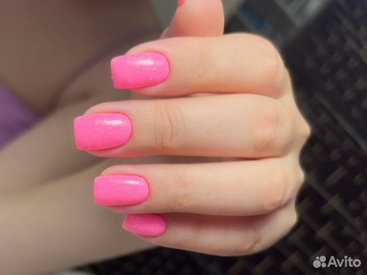 Маникюр и педикюр