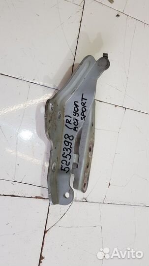 Петля капота правая (SsangYong Actyon Sports)