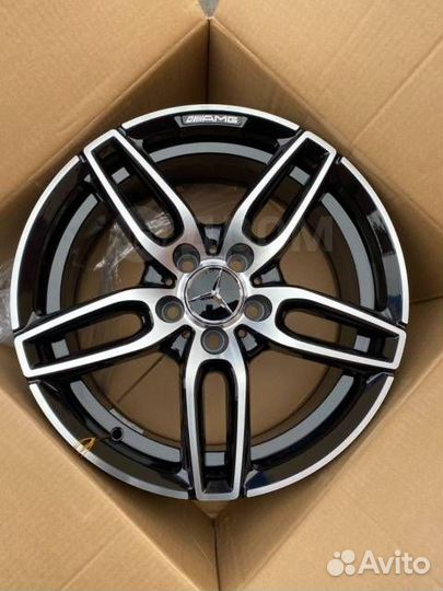 Диск литой Replica Mercedes R18 5*112