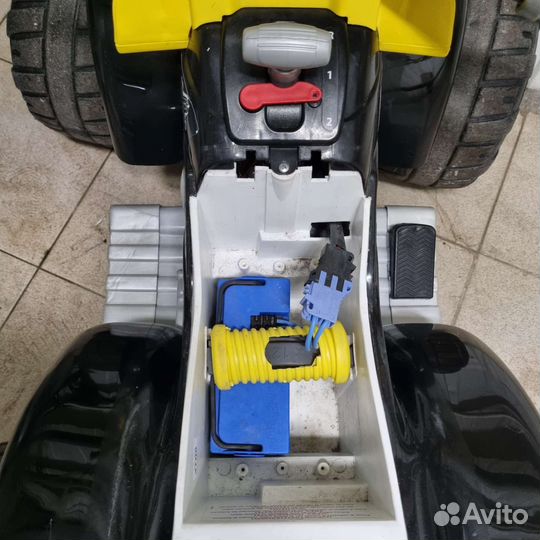 Детский квадроцикл на аккумуляторе