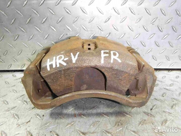 Суппорт передний правый Honda HR-V 1999-2005