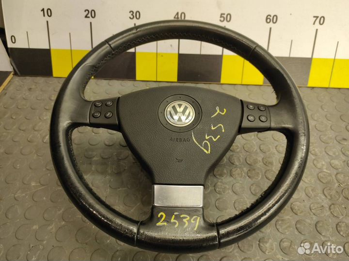 Руль Volkswagen Tiguan 5N cawb 2.0 TSI 2009