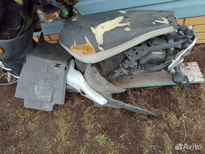 Запчасти на скутер