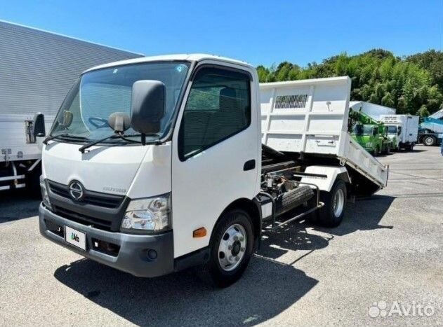 Самосвал Hino 300 (Dutro), 2016