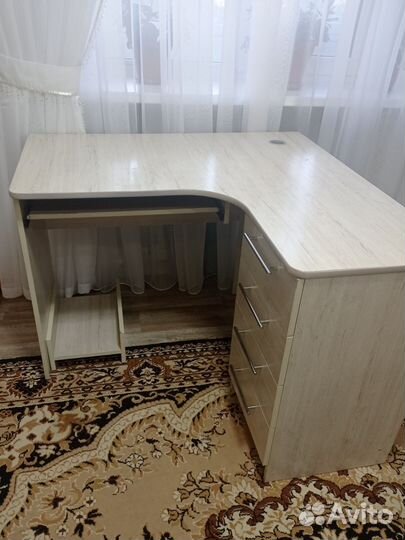 Компьютерный стол бу