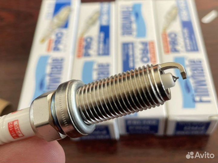 Свечи зажигания иридиевые на Toyota Corolla