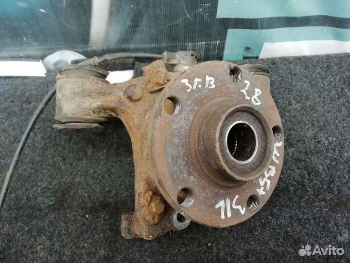 Ступица задняя левая VW Passat B5+2000-2004 год