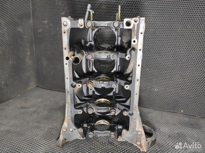 Блок цилиндров Mercedes-Benz M111