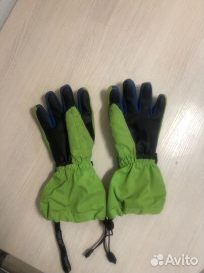 Перчатки для горных лыж и сноуборда