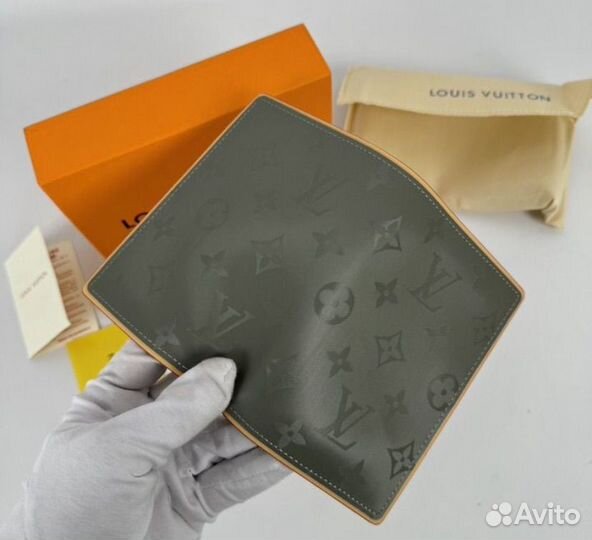 Обложка на паспорт louis vuitton