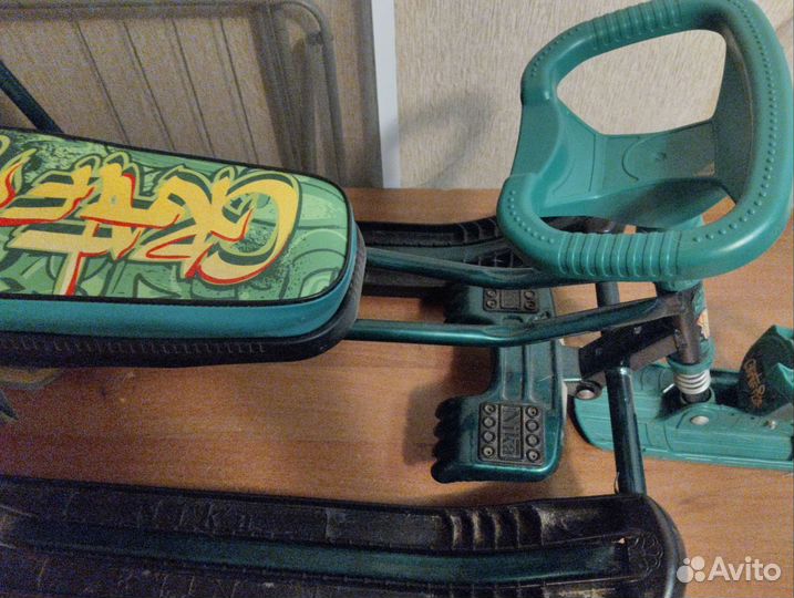 Детский снегокат