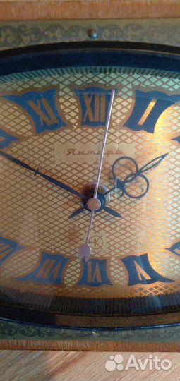Часы электронные настольные СССР