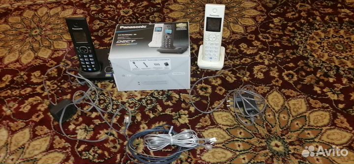 Беспроводной домашний телефон