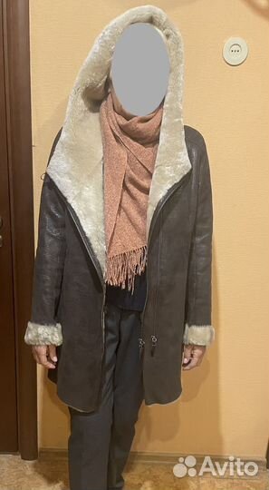 Дубленка женская новая с капюшоном 46, 48