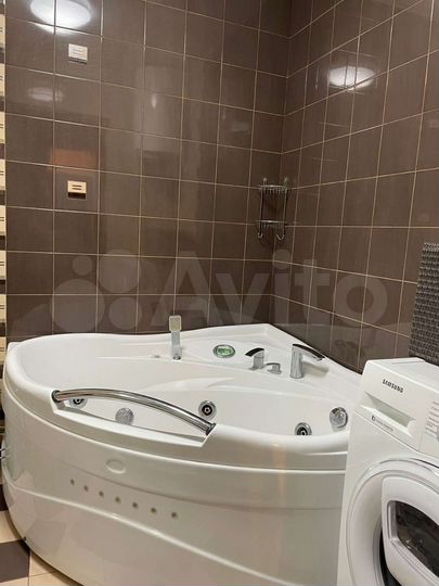 2-к. квартира, 53,1 м², 15/17 эт.