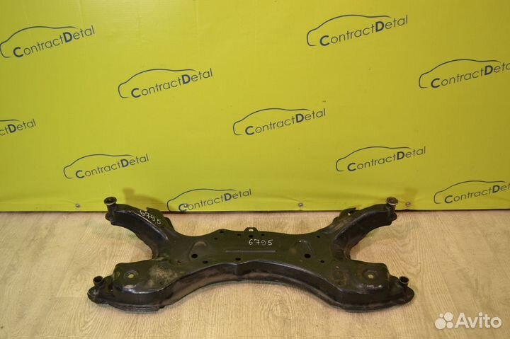 Подрамник балка двс Тойота Королла E120 Е12 Версо