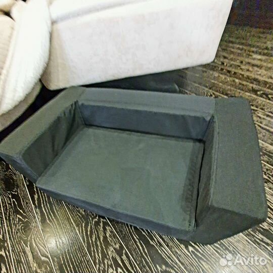 Диван для животных