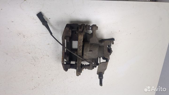 Суппорт левый задний Ford Transit (Tourneo) Custom 2014, 2013