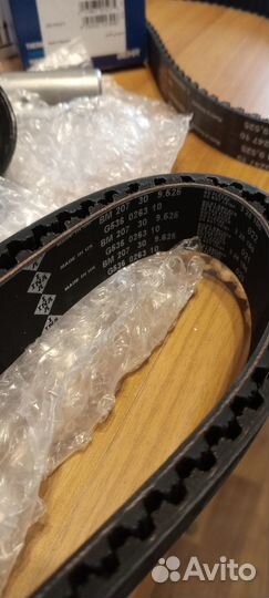 Комплект грм+ помпа Audi 2.5 Tdi 530053930