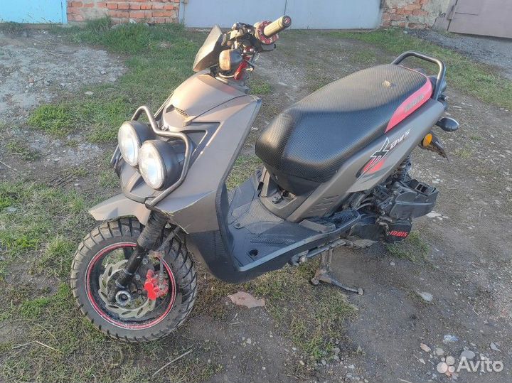 Скутер Ирбис 150