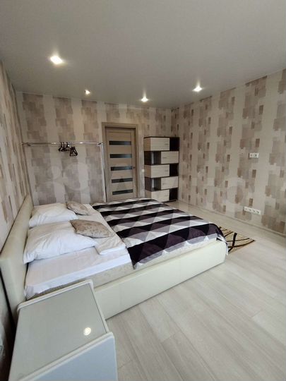 2-к. квартира, 62 м², 2/17 эт.