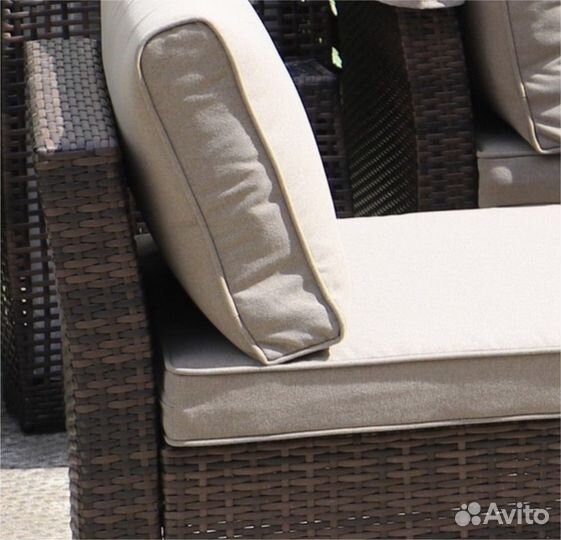 Комплект плетеной мебели диван-трансформер