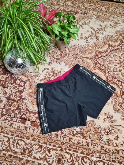 Шорты с лампасами Champion