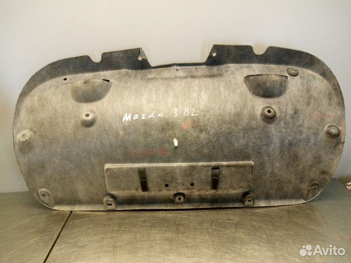 Обшивка багажника Mazda 3 BL 2009