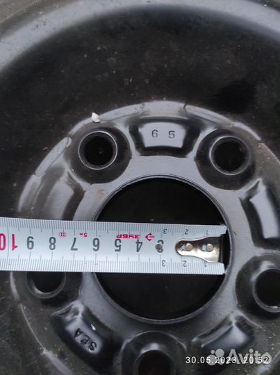 Штампованные диски R15