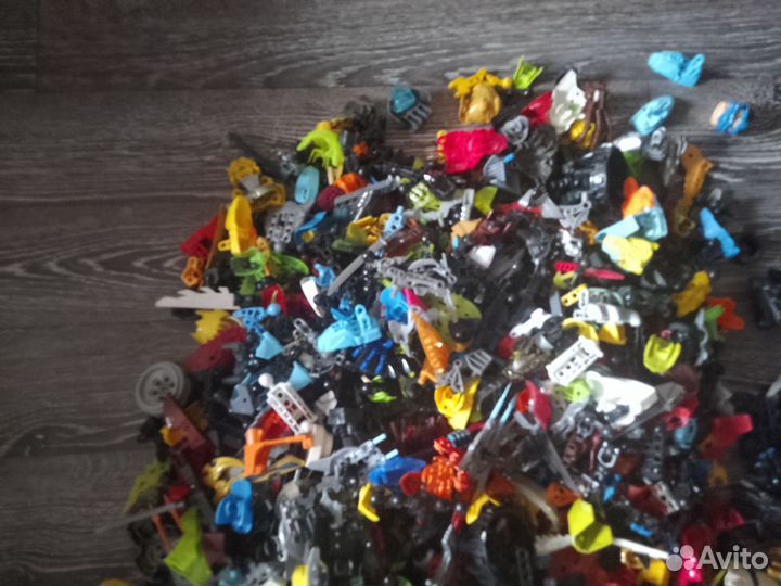 Lego bionicle