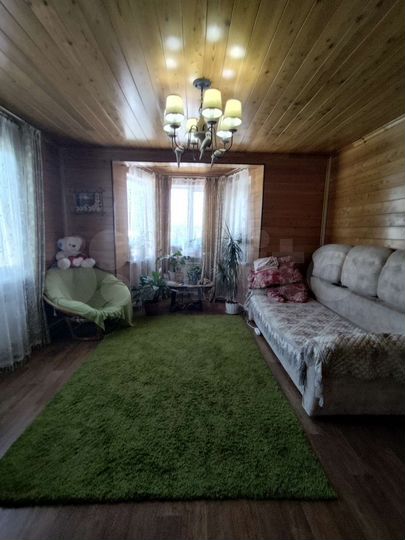 Коттедж 320 м² на участке 10 сот.