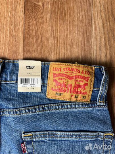 Джинсы Levi’s 505 regular