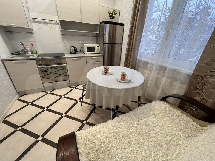 1-к. квартира, 38 м², 1/19 эт.