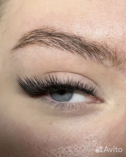 Наращивание ресниц на дому