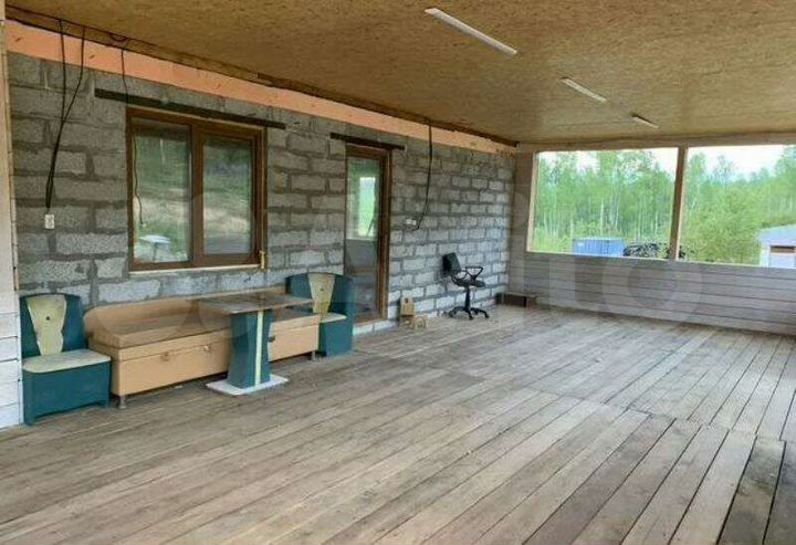 Дом 251 м² на участке 10,5 сот.