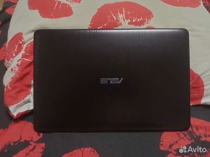 Ноутбук asus