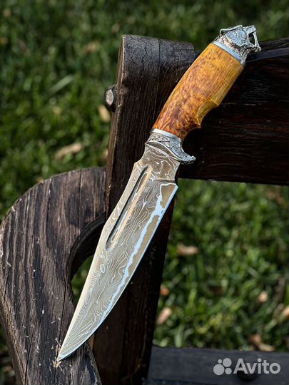 Нож из дамасской стали