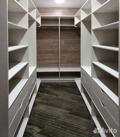 Гардеробная на заказ, производство мебели