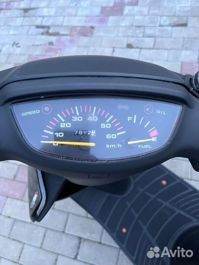 Скутер Honda Dio 27