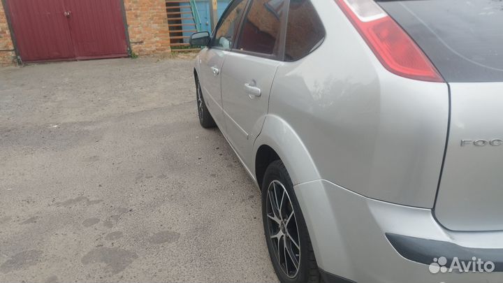 Ford Focus 1.6 МТ, 2005, 294 000 км