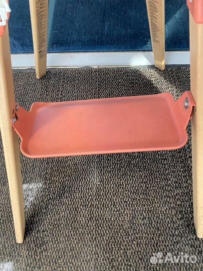 Стульчик для кормления stokke