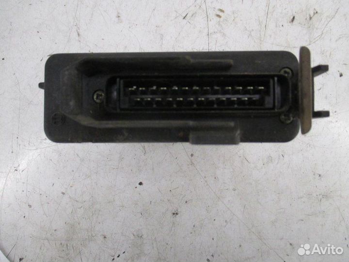 Эбу двс Volkswagen Passat 1.8 1993