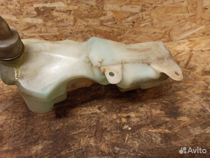 Бачок омывателя Chery Tiggo T11 4G64