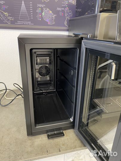 Холодильник для молока Dr Coffee