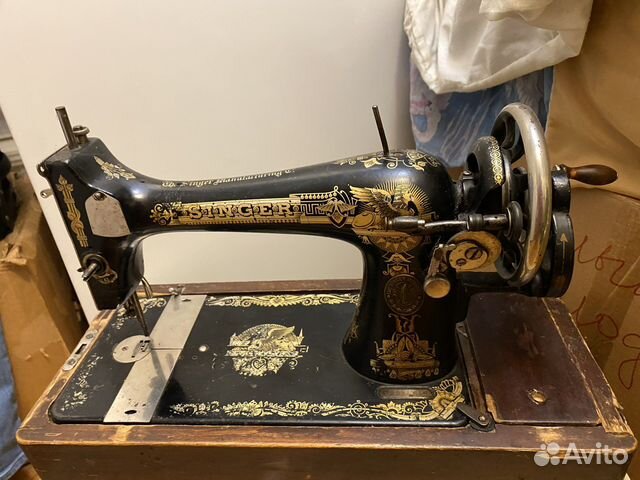 Швейная машинка Singer
