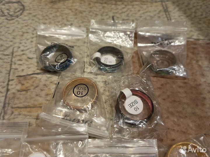 Бижутерия пакетом кольца 14шт