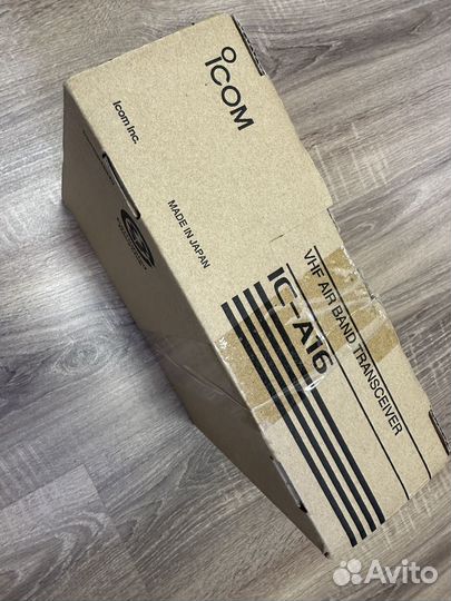 Радиостанция авиационная Icom IC-A16