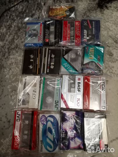 Аудиокассеты 17 шт